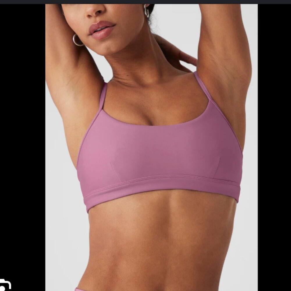 ALO Yoga Airlift Intrigue Bra